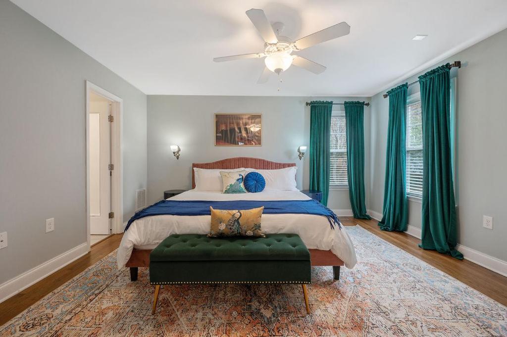 New Victorian Theme, 3Br, Lrg Backyard Close To Pnc Arena, Downtown, And Rdu Airport Ралей Екстериор снимка