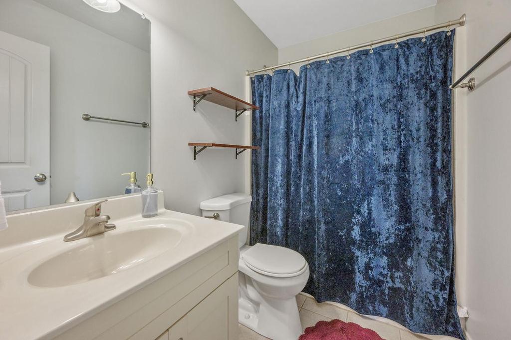 New Victorian Theme, 3Br, Lrg Backyard Close To Pnc Arena, Downtown, And Rdu Airport Ралей Екстериор снимка
