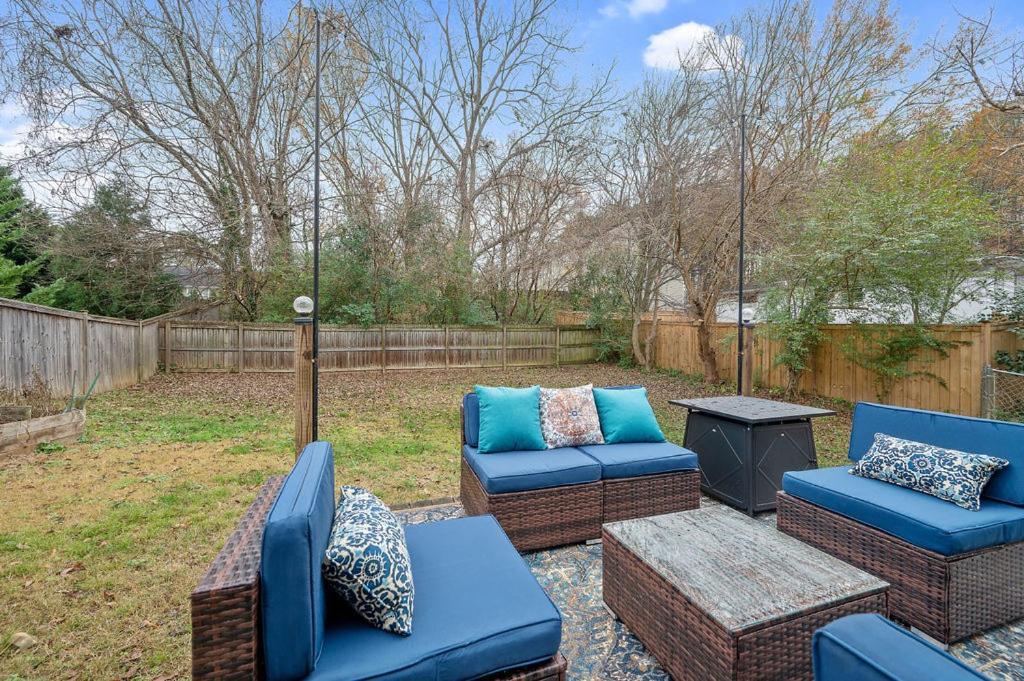 New Victorian Theme, 3Br, Lrg Backyard Close To Pnc Arena, Downtown, And Rdu Airport Ралей Екстериор снимка