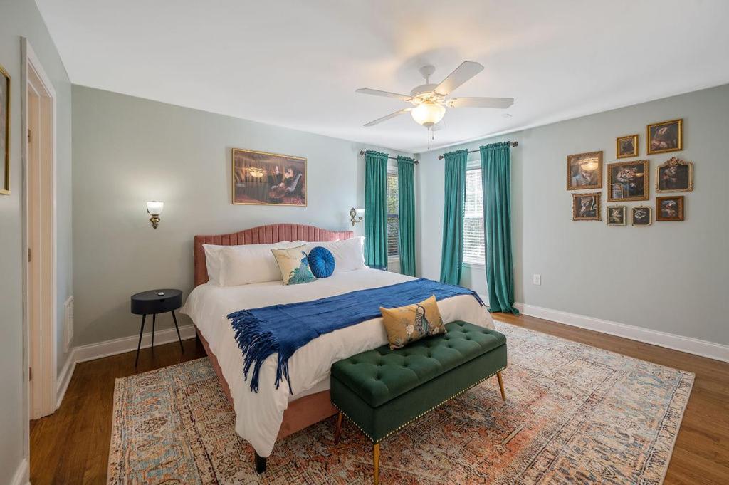 New Victorian Theme, 3Br, Lrg Backyard Close To Pnc Arena, Downtown, And Rdu Airport Ралей Екстериор снимка